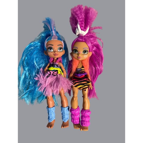 Mattel Cave club dolls Roaralai and Tella Dolls - Picture 1 of 9